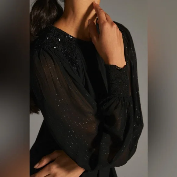 ✨ Anthropologie Sequin Embellished Blouse Sz XS - Picture 2 of 6